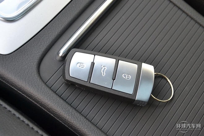 2015款 改款 2.0TSI 豪華型