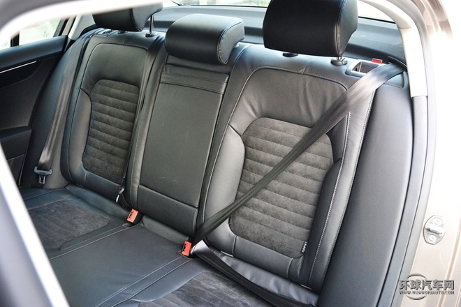 2015款 改款 2.0TSI 豪華型