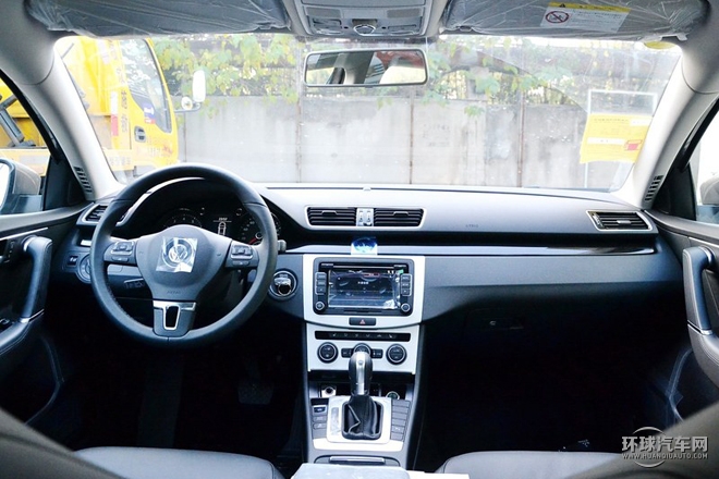 2015款 改款 2.0TSI 豪華型