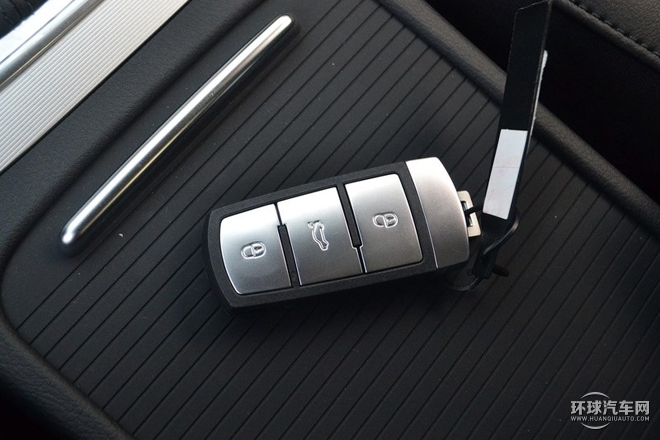 2015款 改款 2.0TSI 尊貴型