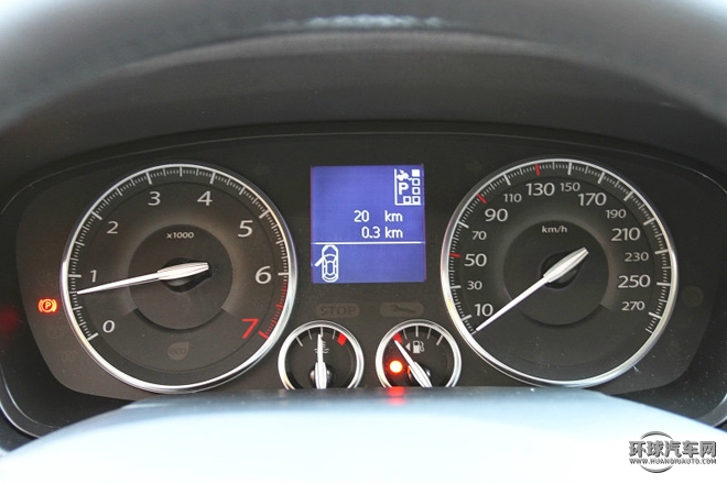 2015款 2.0L 豪華版