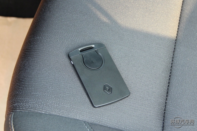 2015款 2.0L 時尚版