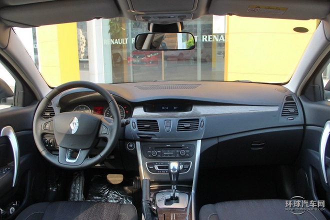 2015款 2.0L 時尚版