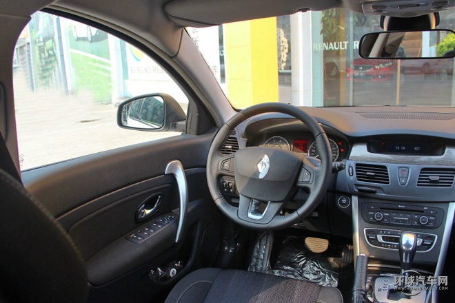 2015款 2.0L 時尚版