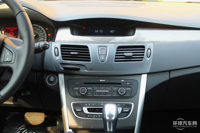 2015款 2.0L 時尚版