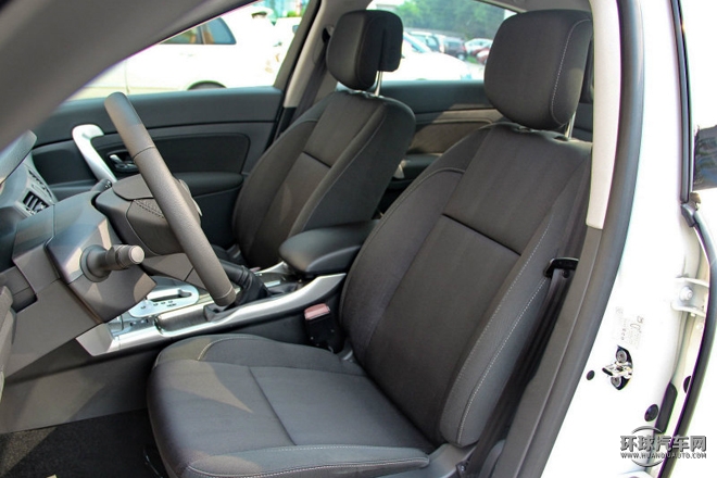 2015款 2.0L 時尚版