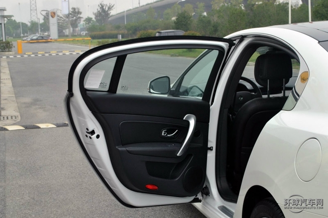 2015款 2.5L 豪華版