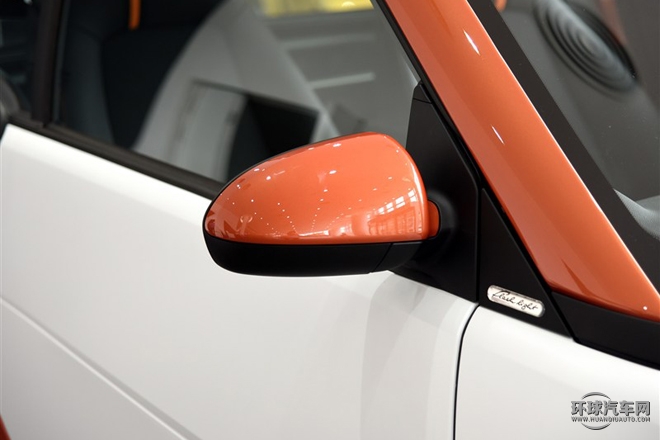 2015款 1.0 MHD 炫閃特別版