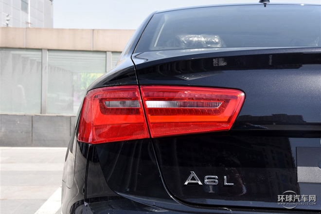 2015款 35 FSI quattro 技術型