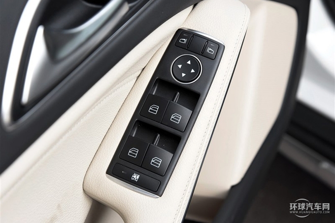 2015款 GLA 200 時尚型