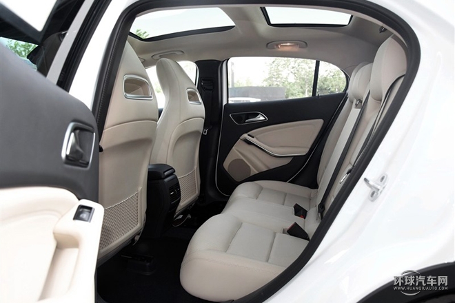 2015款 GLA 200 時尚型