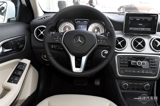 2015款 GLA 200 時尚型