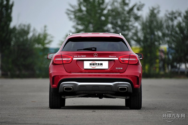 2015款 GLA 220 4MATIC 豪華型