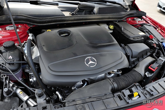 2015款 GLA 260 4MATIC 運動型