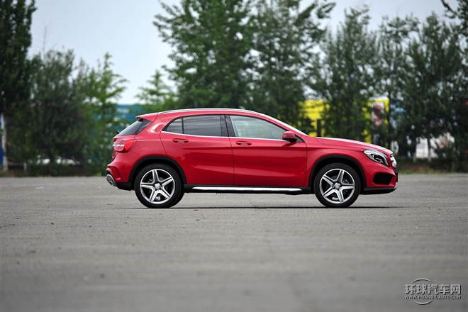 2015款 GLA 260 4MATIC 運動型
