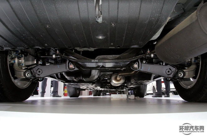 2015款 2.0L 兩驅(qū)風(fēng)尚版