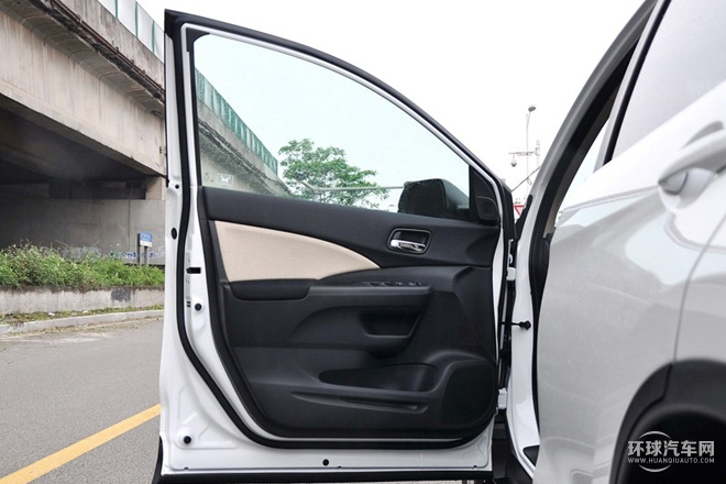 2015款 2.0L 兩驅風尚版