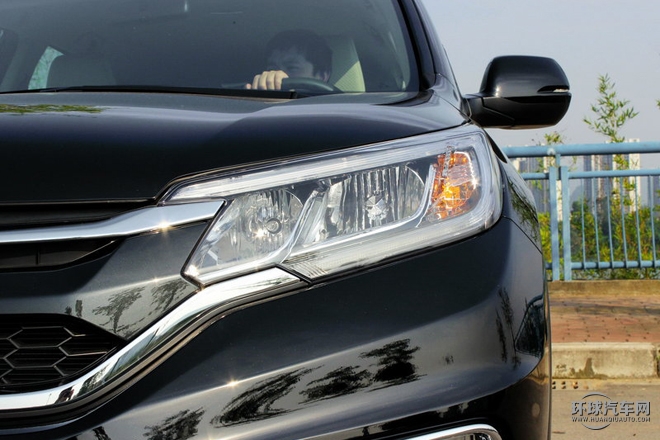 2015款 2.0L 兩驅(qū)經(jīng)典版