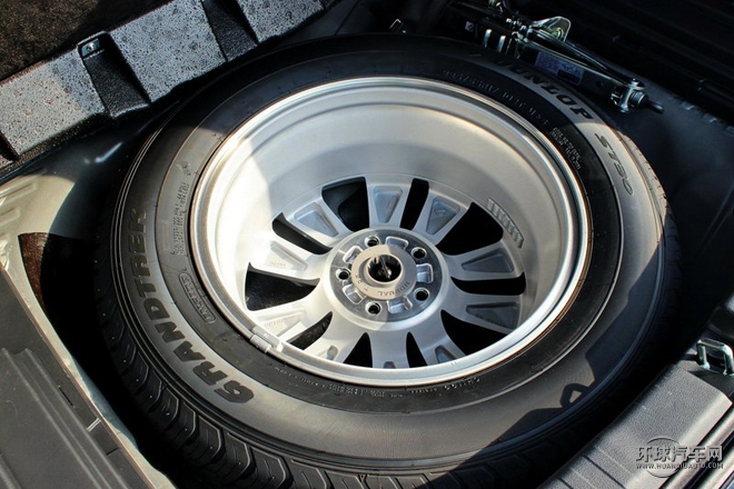 2015款 2.4L 四驅豪華版