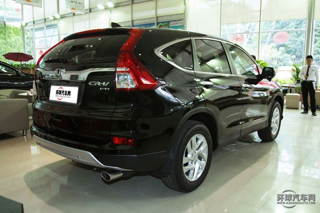 2015款 2.4L 四驅豪華版