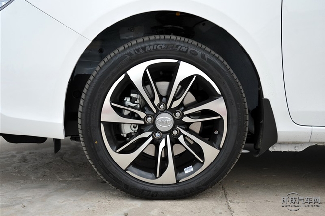 2015款 1.5T 雙冠旗艦Plus版