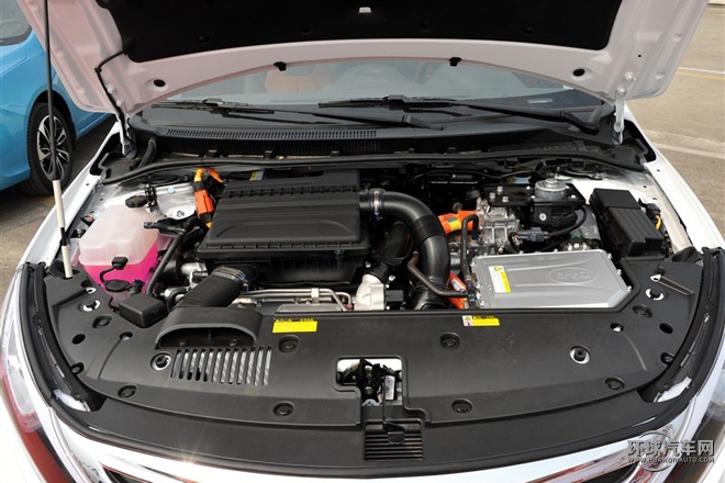 2015款 1.5T 雙冠旗艦Plus版