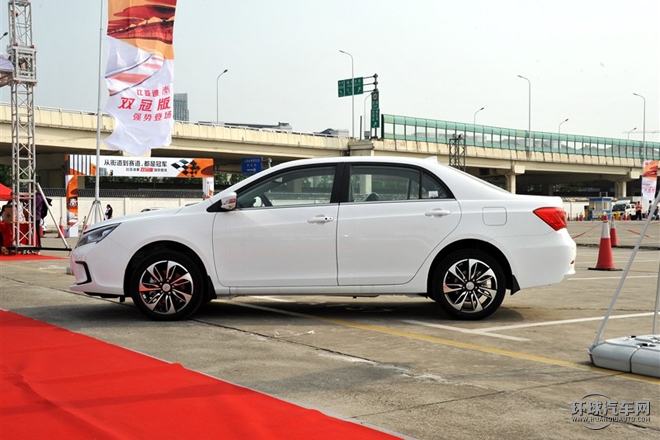 2015款 1.5T 雙冠旗艦Plus版