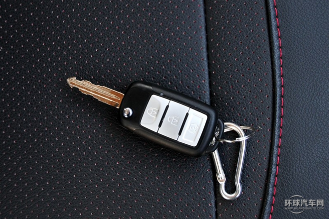 2015款 1.5L 手動豪華型 5座 國IV