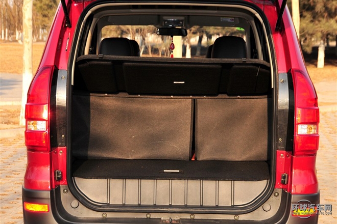 2015款 1.5L 手動豪華型 5座 國IV