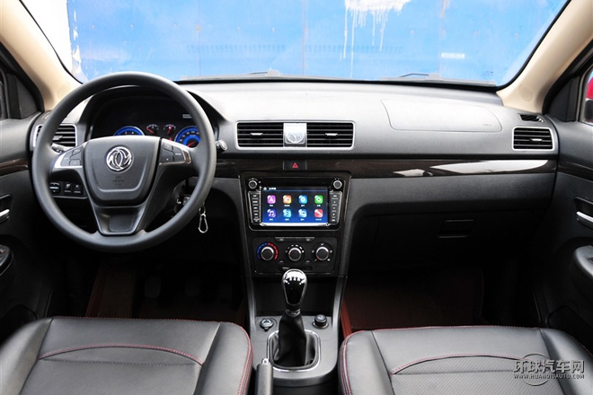 2015款 1.5L 手動(dòng)豪華型 5座 國IV