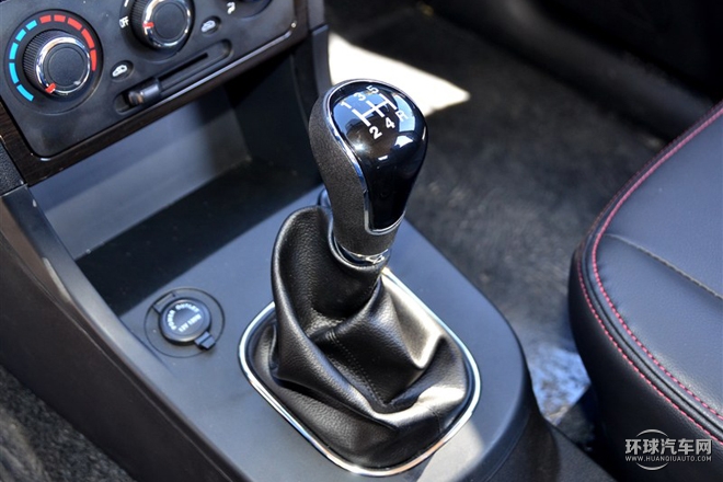 2015款 1.5L 手動豪華型 7座 國IV