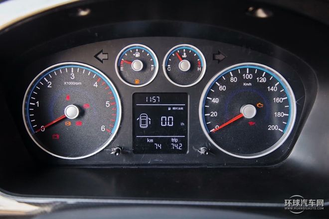 2015款 2.8T長(zhǎng)軸商運(yùn)版ISF2.8s4161P