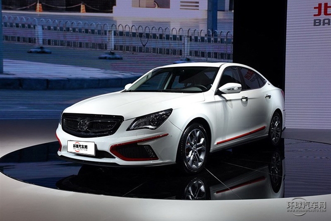 2015款 2.0T 自動豪華版