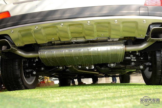 2015款 2.0T 兩驅標準型