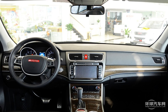 2015款 2.0T 兩驅標準型