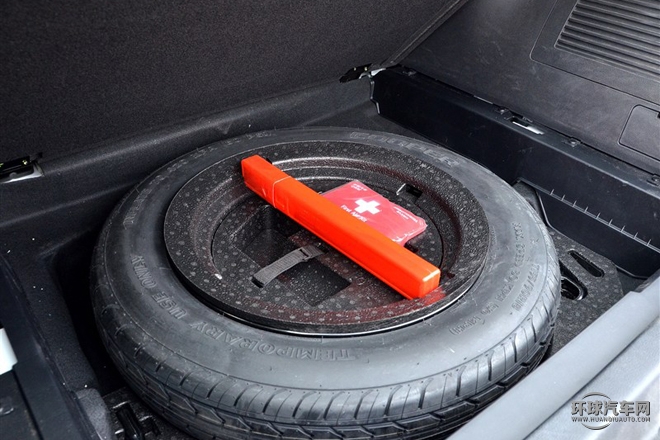 2015款 2.0T 四驅(qū)尊貴型