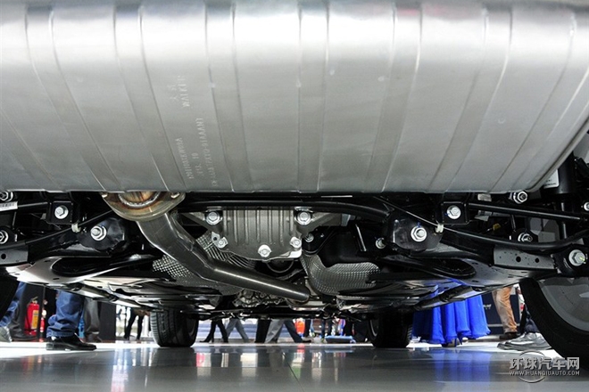 2015款 2.0T 四驅尊貴型