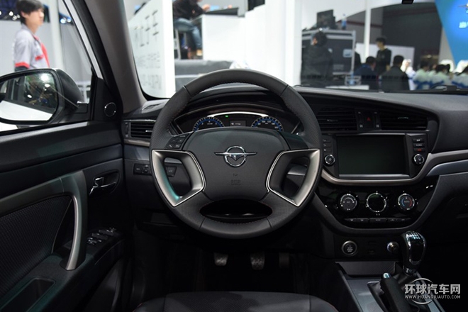 2015款 1.5T 手動睿FUN版