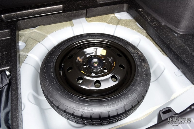 2015款 1.5T 自動行政尊尚型