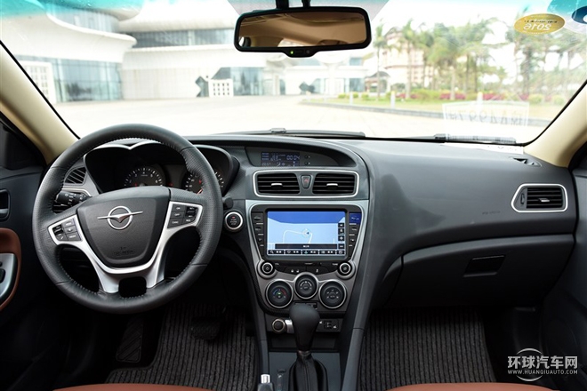 2015款 1.5T 自動行政尊尚型