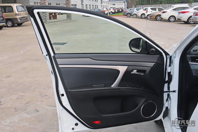 2015款 1.5T 手動馭FUN型