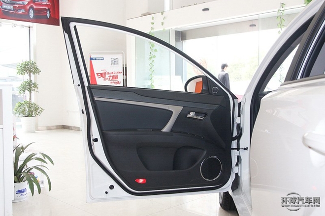 2015款 1.5T CVT馭FUN版