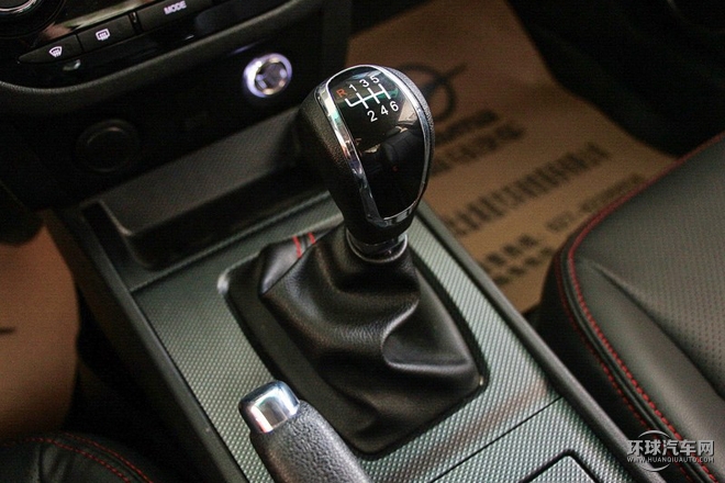 2015款 1.5T CVT馭FUN版