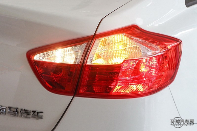 2015款 1.5T CVT馭FUN版