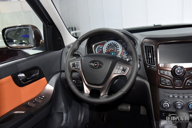 2015款 改款 1.8T 自動縱領型