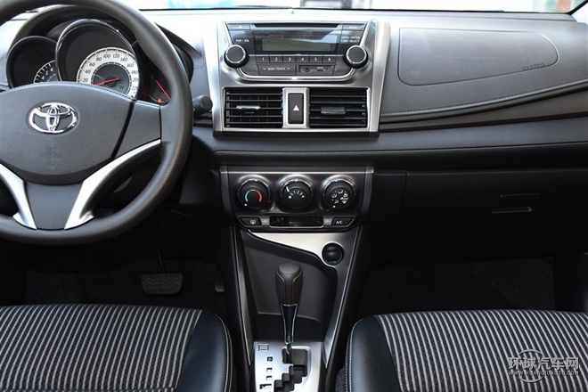 2015款 1.5G 自動橙色限量版