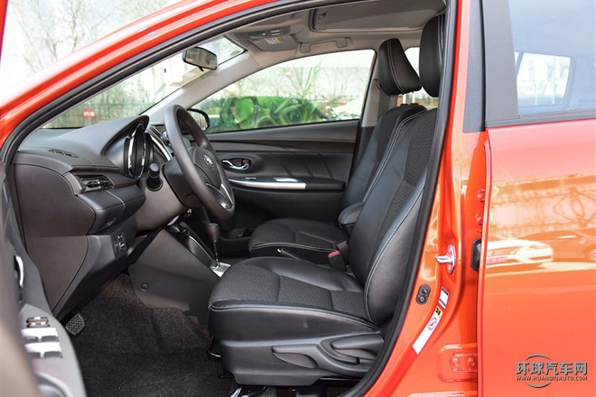 2015款 1.5G 自動(dòng)橙色限量版