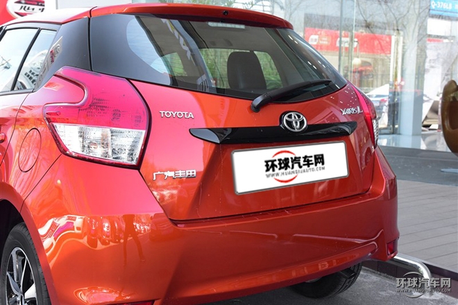 2015款 1.5G 自動橙色限量版