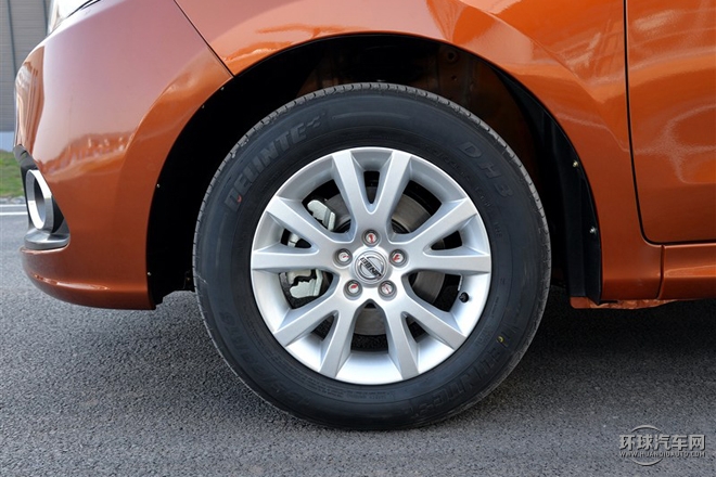 2015款 1.5L 旗艦型