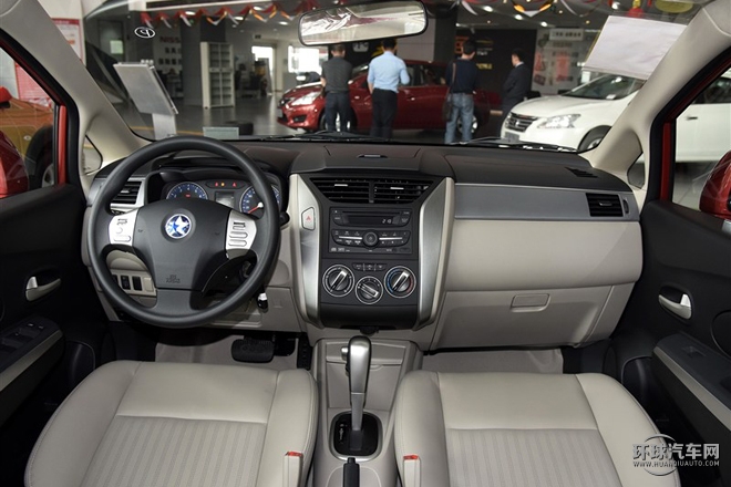 2015款 1.6L 自動豪華版